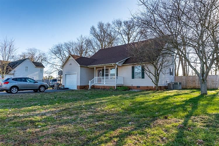 1st image of 507 Mockingbird Dr