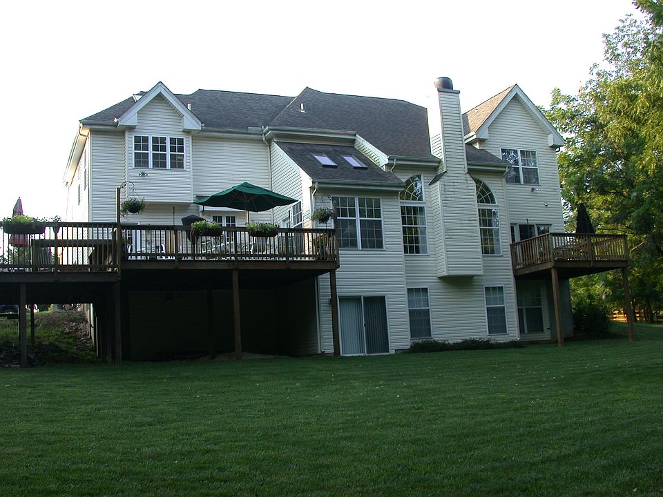 2nd image of 408 Kelleher Dr
