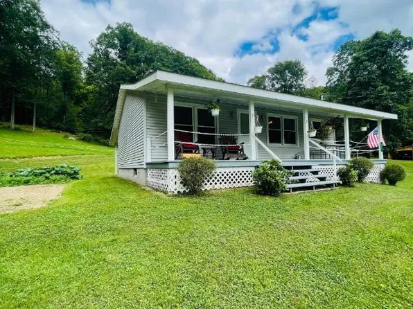 421 Marshianne Rd, Pittsfield, PA 16340