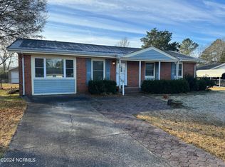 109 Aspen Ln, Jacksonville, NC 28540