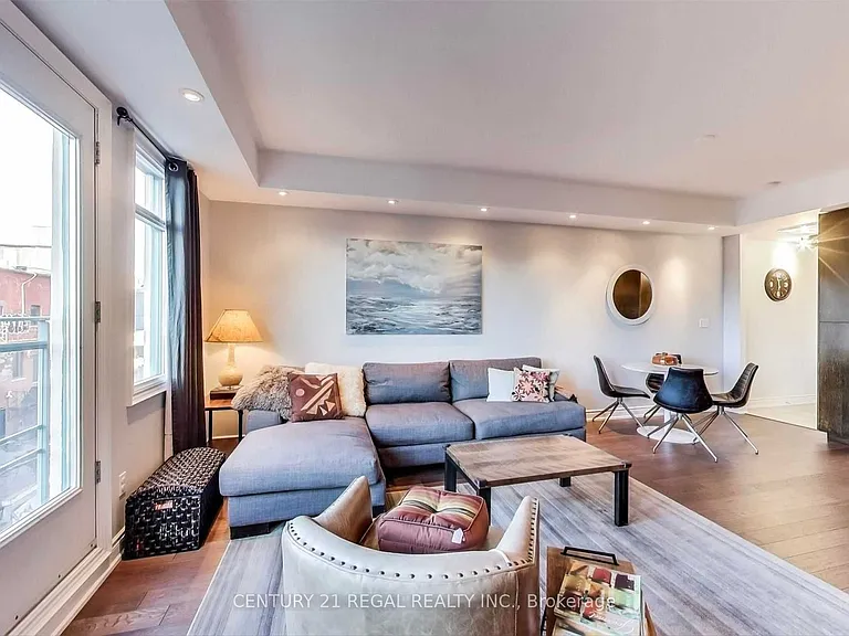 500 Richmond St W #Penthouse 24 — Photo 5