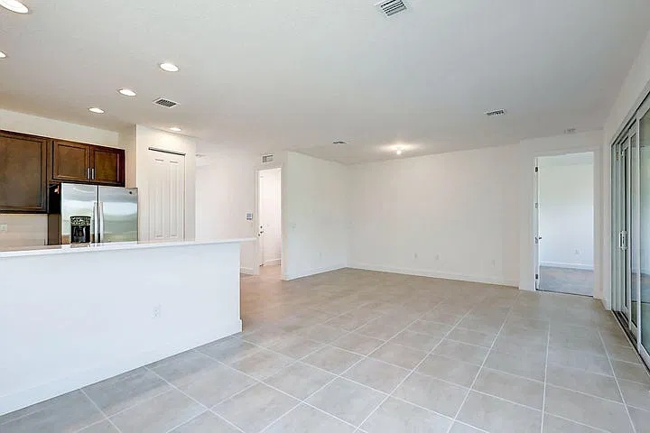 2 bed, 1508 sqft, $2,850 — Photo 4