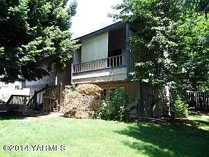 101 Blossom Way photo 1