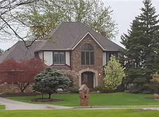 10639 Devonshire Dr, North Royalton, OH 44133