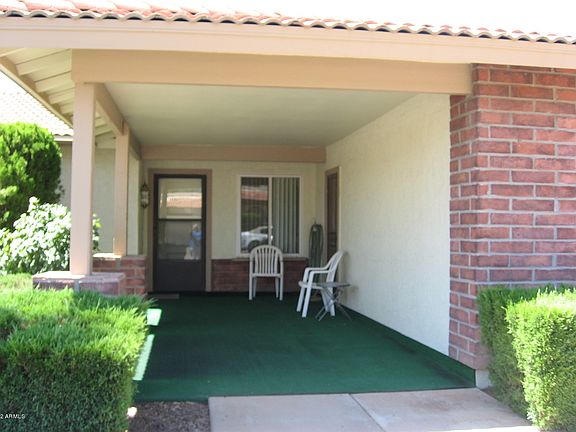 2nd image of 883 Leisure World -- E