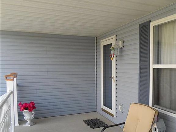 5th image of 783 Birch Ct