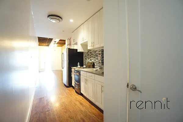 Rented by Rennit Inc. | media 2
