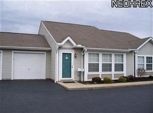 3310 Trappers Trl UNIT B, Cortland, OH 44410