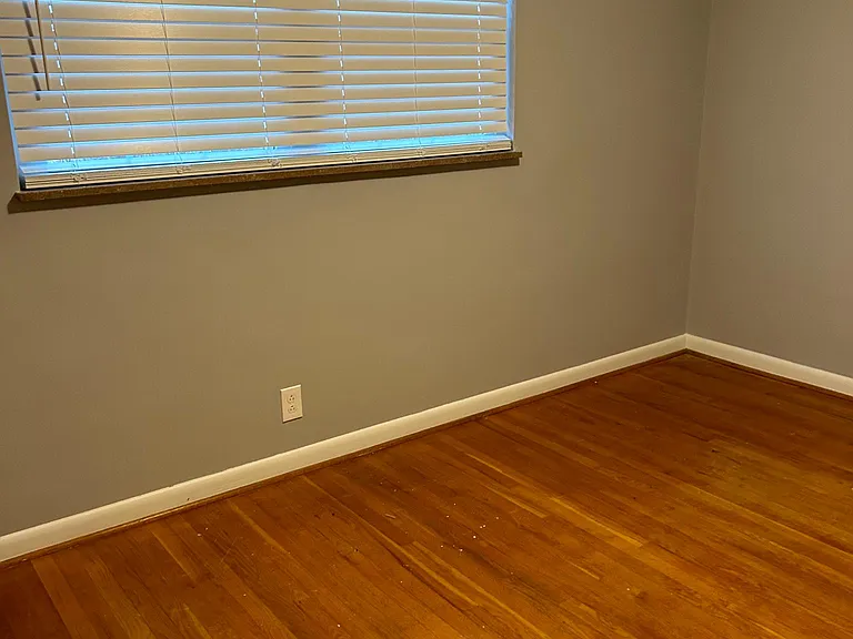 1204 Allen Ave — Photo 12