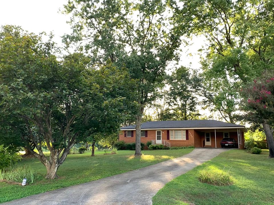 Beautiful corner lot!