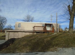 216 S Oak St, Cottage Hills, IL