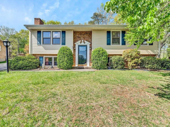 5015 Oakleigh Ave SW, Roanoke, VA 24018