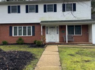 422 W Lake Ave, Oakhurst, NJ 07755
