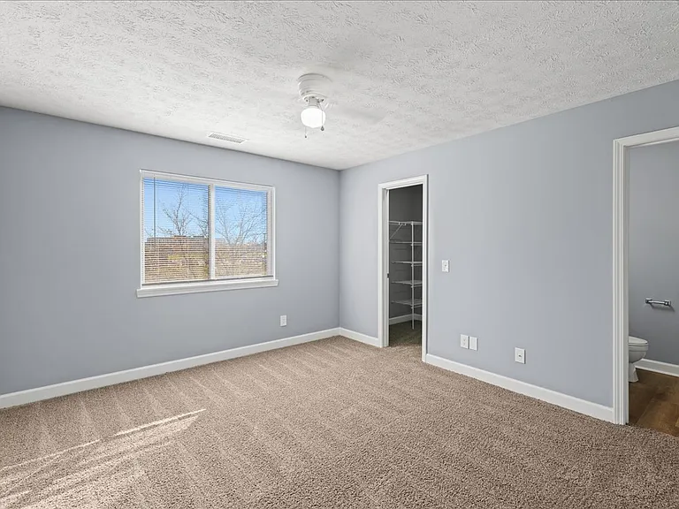 Cross Lake Apartments — Photo 138