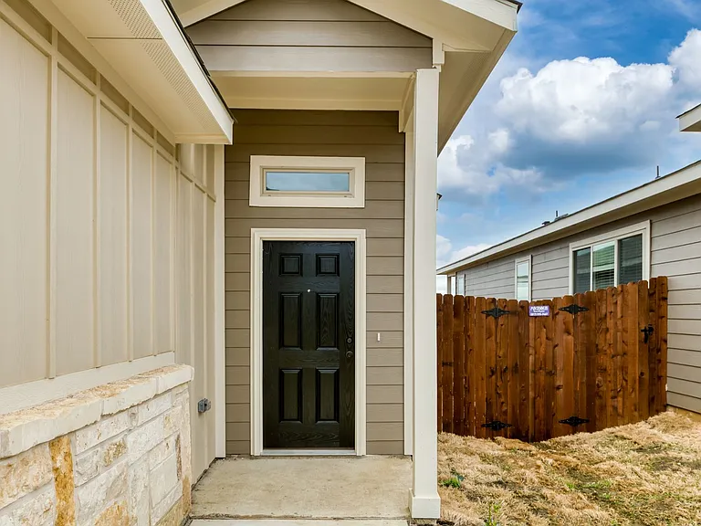 637 Fallow Dr — Photo 9