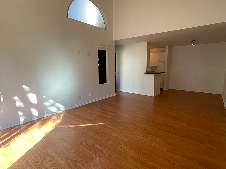 22330 Victory Blvd #202 — Photo 2