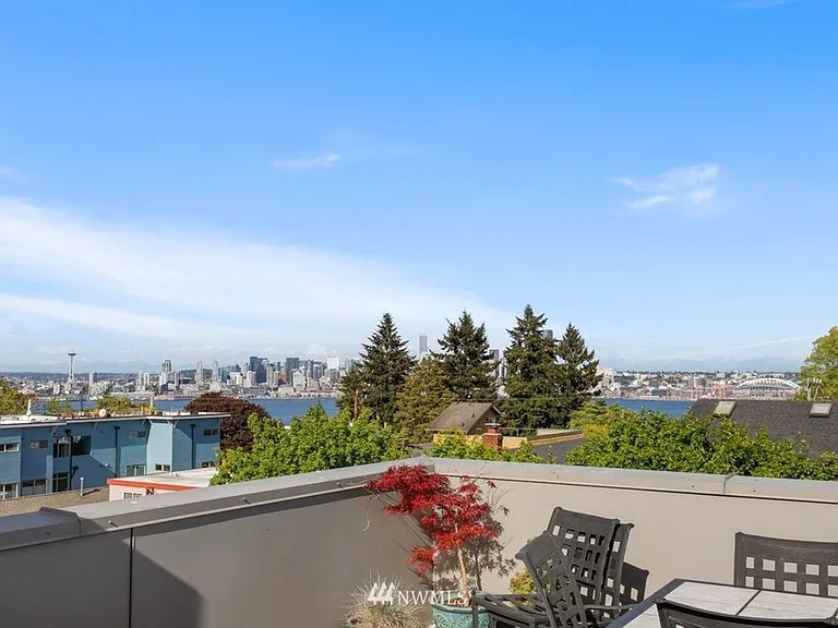 1633 California Ave SW #A — Photo 21