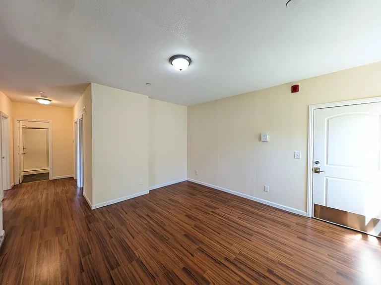 2414 Dana Street — Photo 36