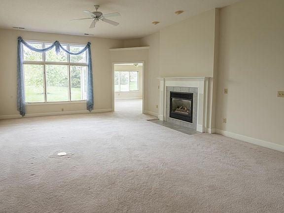 3rd image of 9518 Kasota Ct