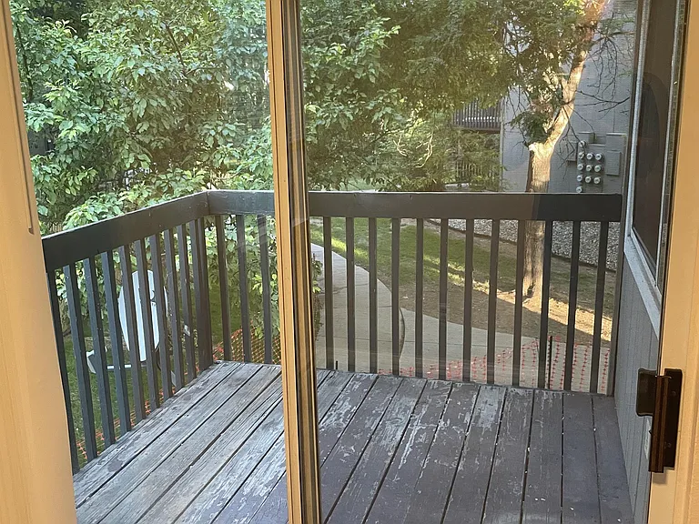 4531 Boardwalk Dr #Y — Photo 6
