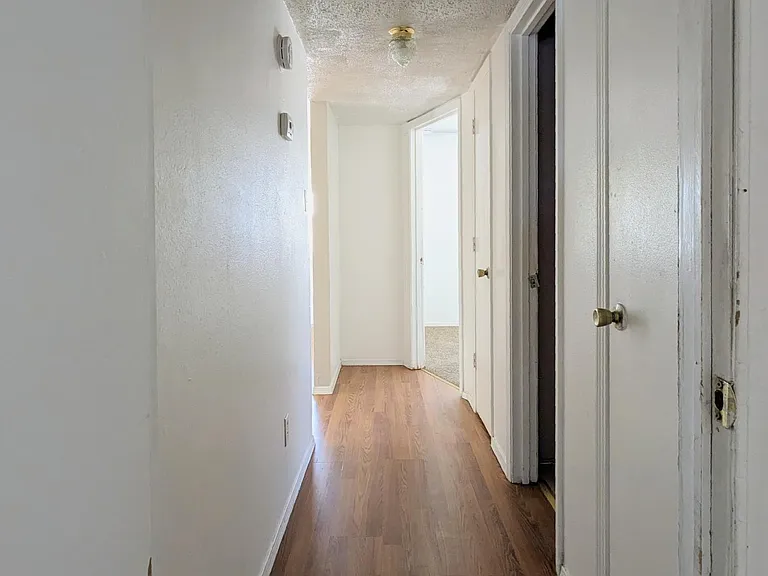 300 W Mescalero Rd #C — Photo 2