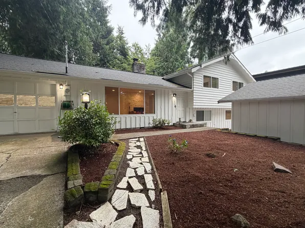 11436 108th Ave NE, Kirkland, WA 98033