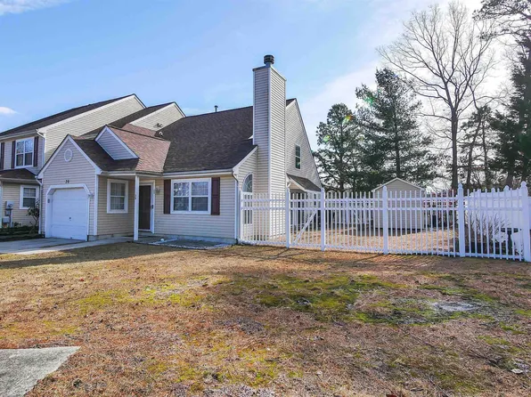 36 Brandywine Ct, Egg Harbor Township, NJ 08234