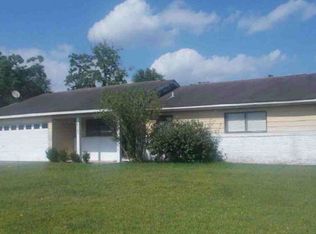 185 Enfield Ln, Beaumont, TX 77707