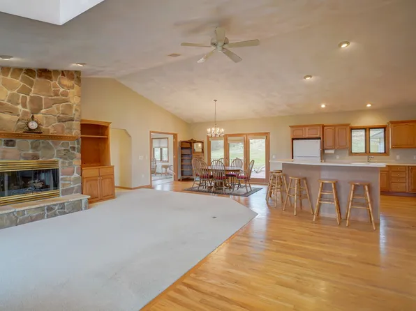 W1940 County Highway C, Brooklyn, WI 53521