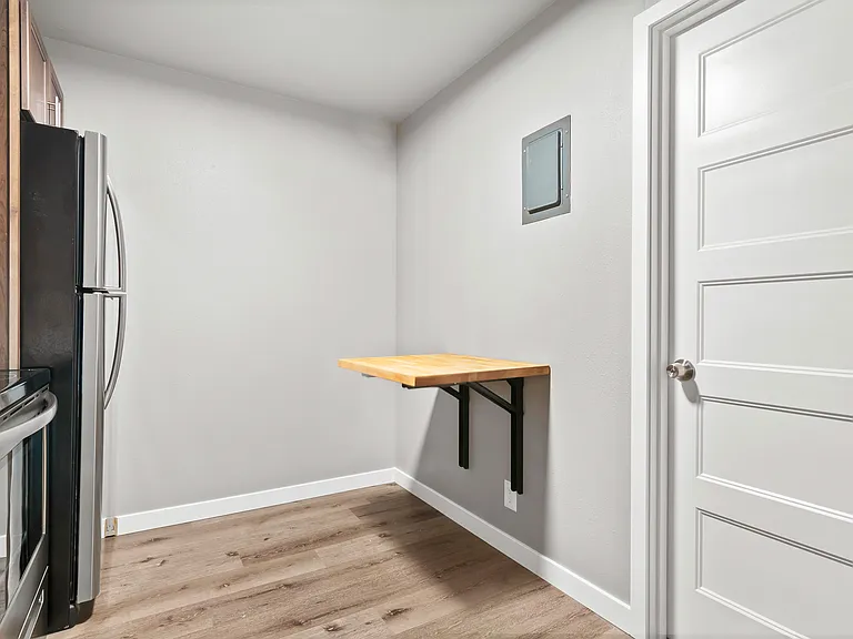 WhiteRock Apartments — Photo 38