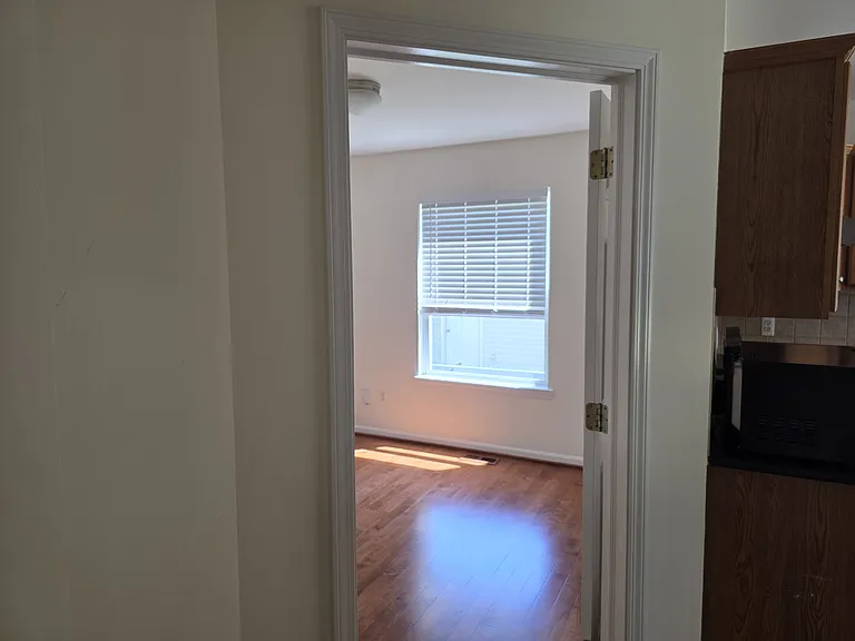 2103 Enterprise Dr — Photo 14