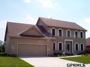 16407 Josephine, Omaha, NE 68135