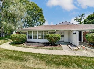 5621 Troy Villa Blvd, Dayton, OH 45424