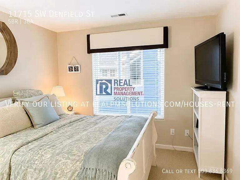 11715 SW Denfield St — Photo 53