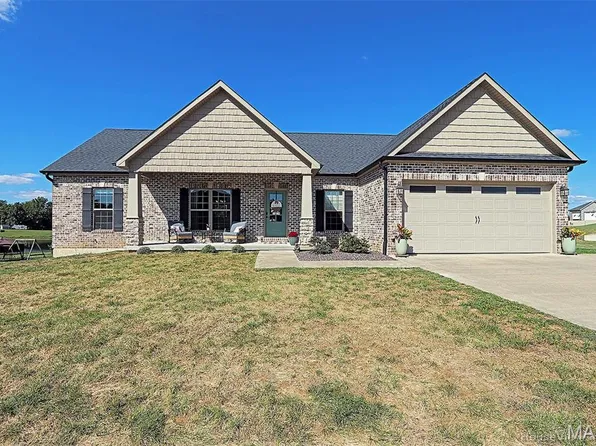 803 Lakeview Xing, Cape Girardeau, MO 63701