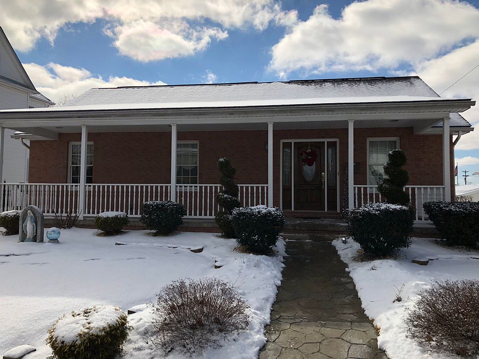 1st image of 411 Eastern Ave