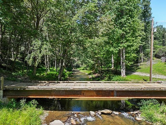 2nd image of 171 Grouse Covert Road