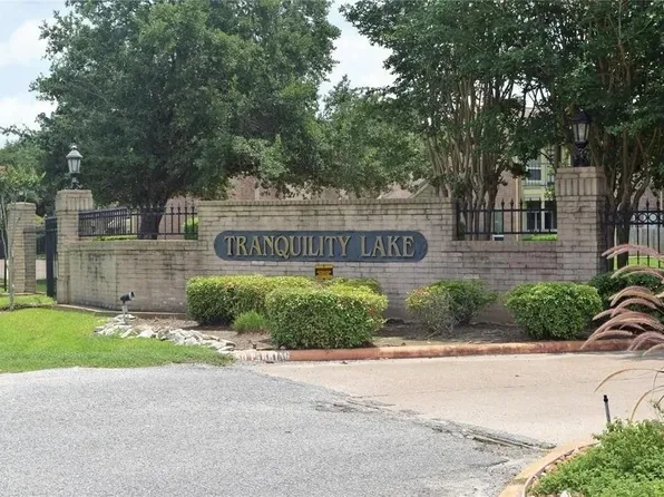 18800 Egret Bay Blvd APT 106, Houston, TX 77058