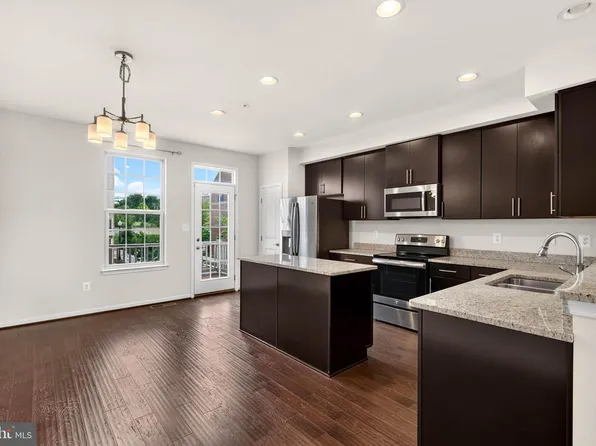 113 S Newkirk St, Baltimore, MD 21224