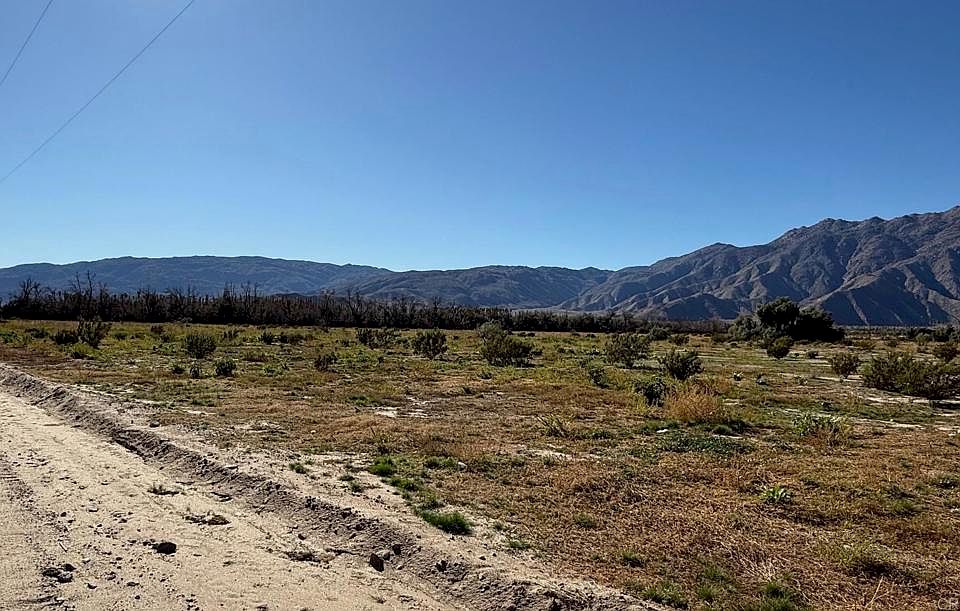 2nd image of Borrego Springs Rd