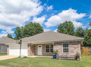 104 Pope Dr, Benton, AR 72015