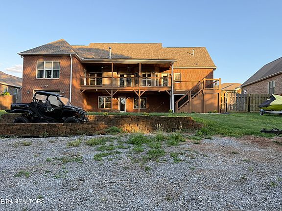 5th image of 190 Pointe Summit Dr