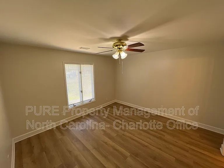 1226 Grace Meadow Dr — Photo 11