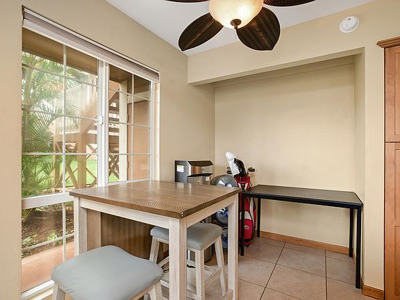 4th image of 140 Uwapo Rd APT 4-102