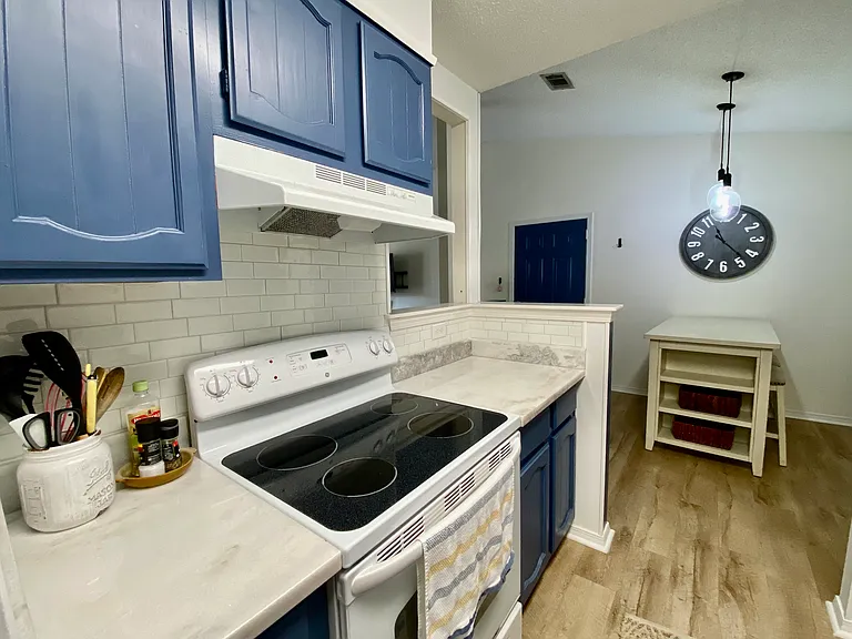 2299 Scenic Hwy #G6 — Photo 7