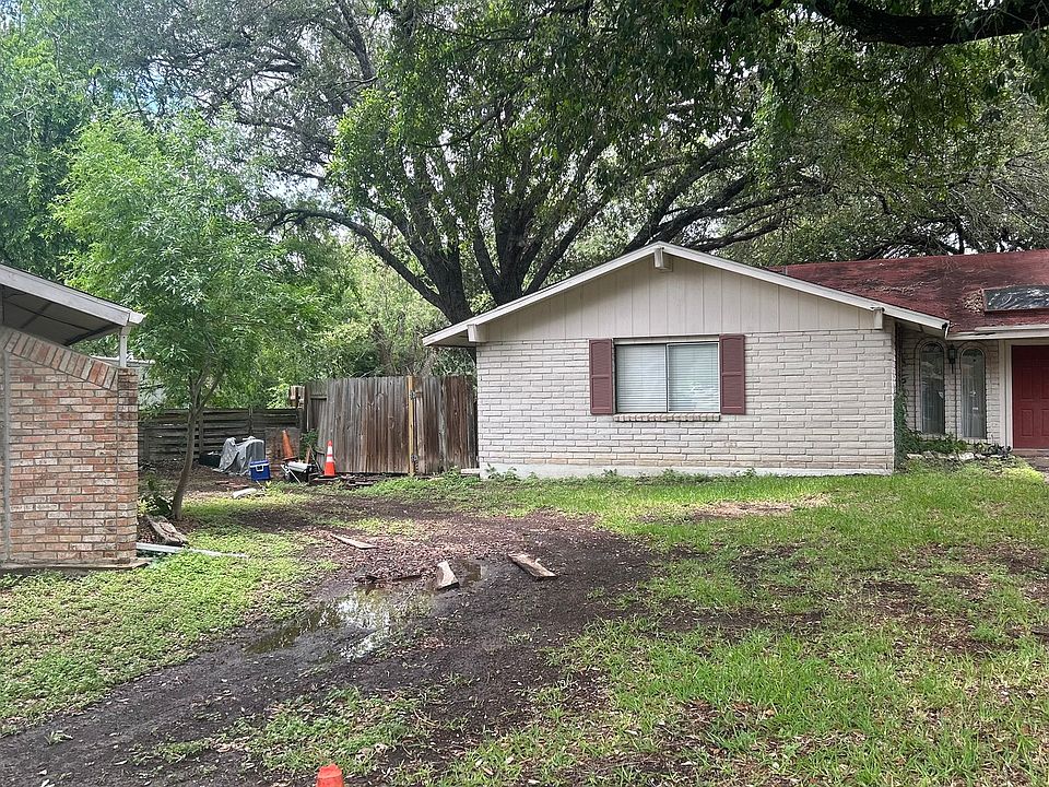 1st image of 4902 LA BARRANCA ST