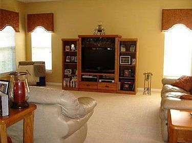 5th image of 108 Dupont Dr