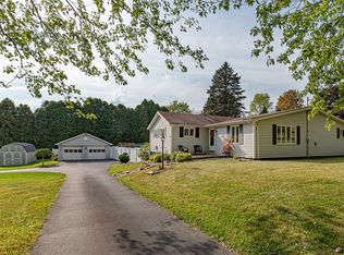 505 Gardner Stop Rd, New Castle, PA 16101