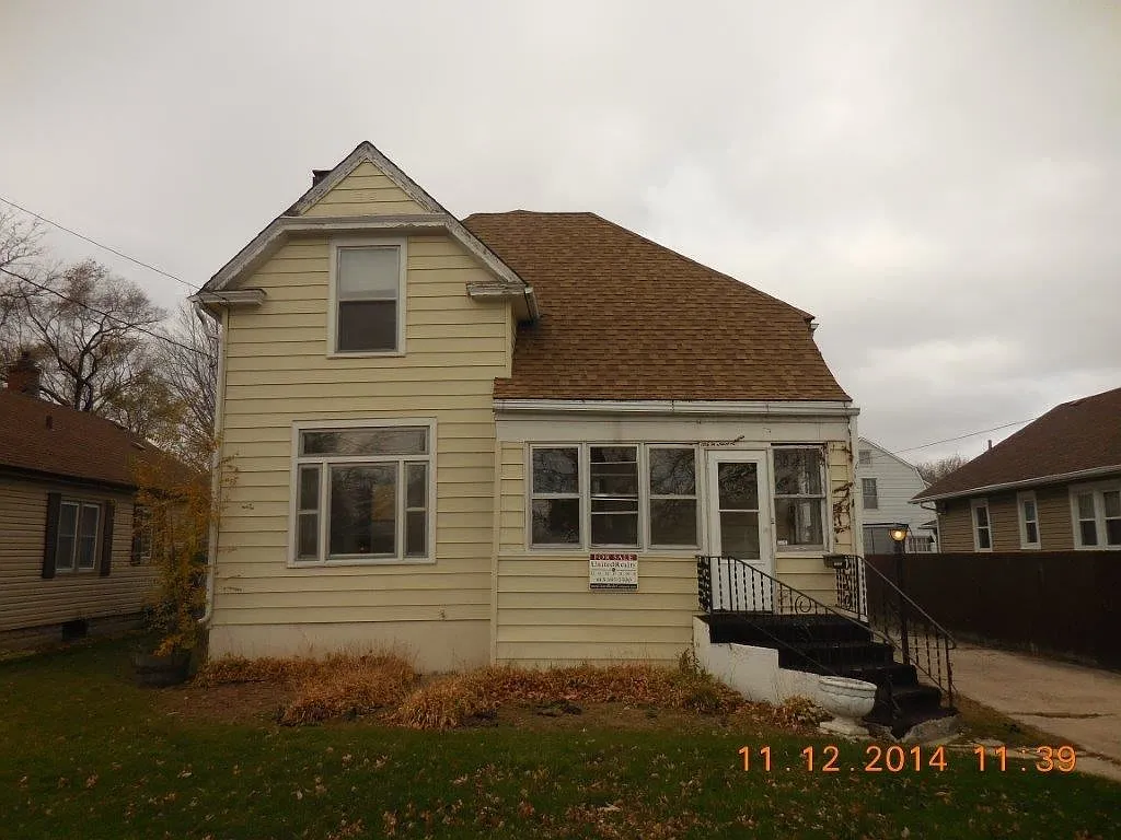 1620 Bruner St photo 1