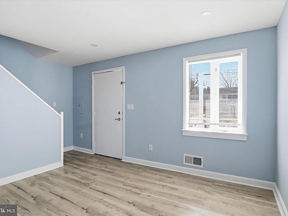 4th image of 5415 8th St S